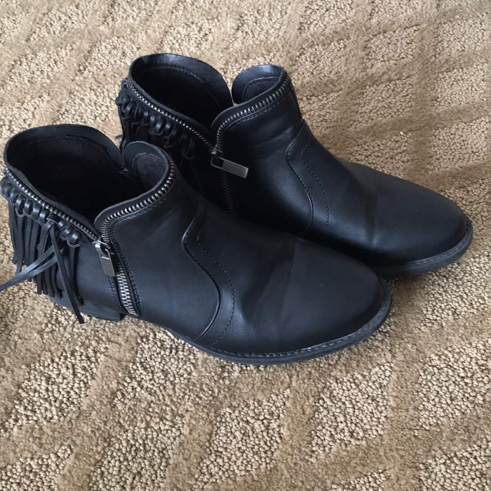 Ankle boots